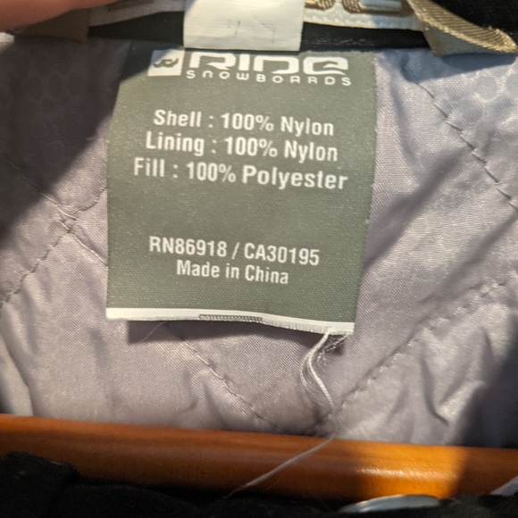 Jacket - Picture 8 of 9